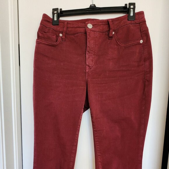 Tommy Bahama Women's Boracay Denim Pants Size 4 Color Wine Good Condition - Picture 1 of 4